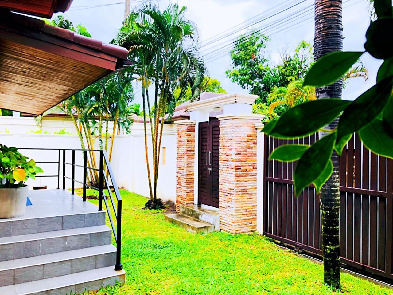 Thai Family Rawai Swimming Pool Villa Hotel Exterior photo